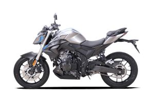 Voge 500R - antracit - 05.jpg