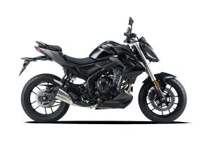 Voge 500R - black - 01.jpg